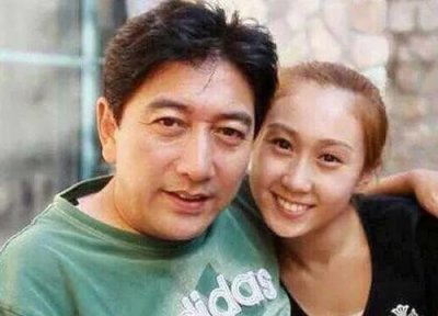 ​水均益女儿水亦诗：父母离异时悲痛欲绝，如今却与小后妈亲如姐妹