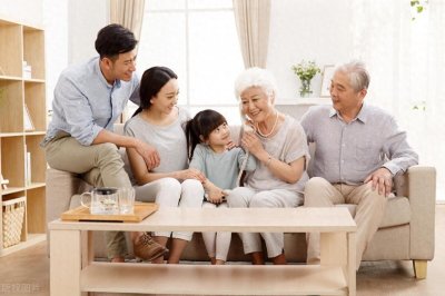 ​家有食用盐要留意，这5种盐快倒掉，以后也别买了，别不当回事