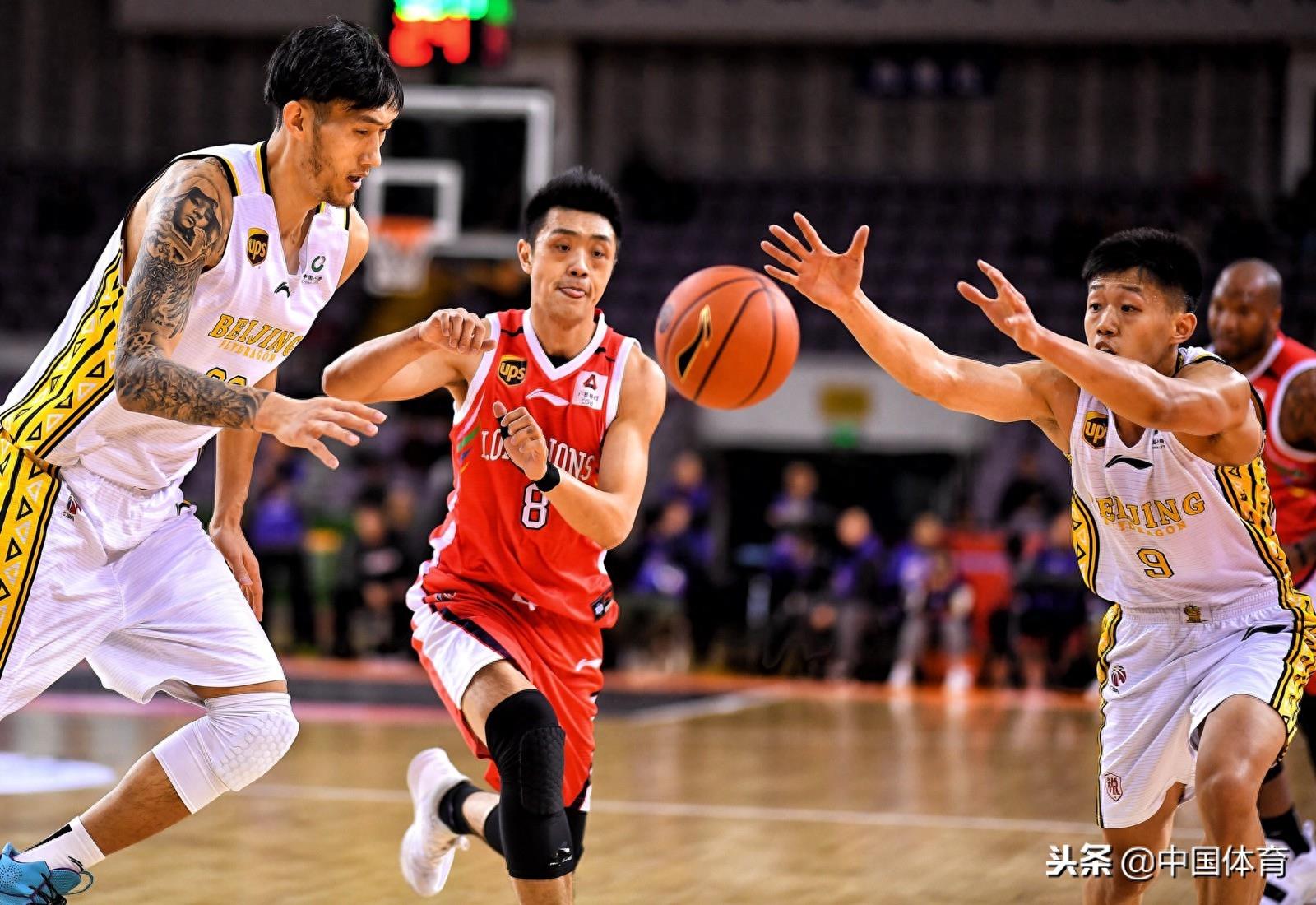 18/19赛季CBA常规赛第八轮 一分绝杀广州北控获主场首胜