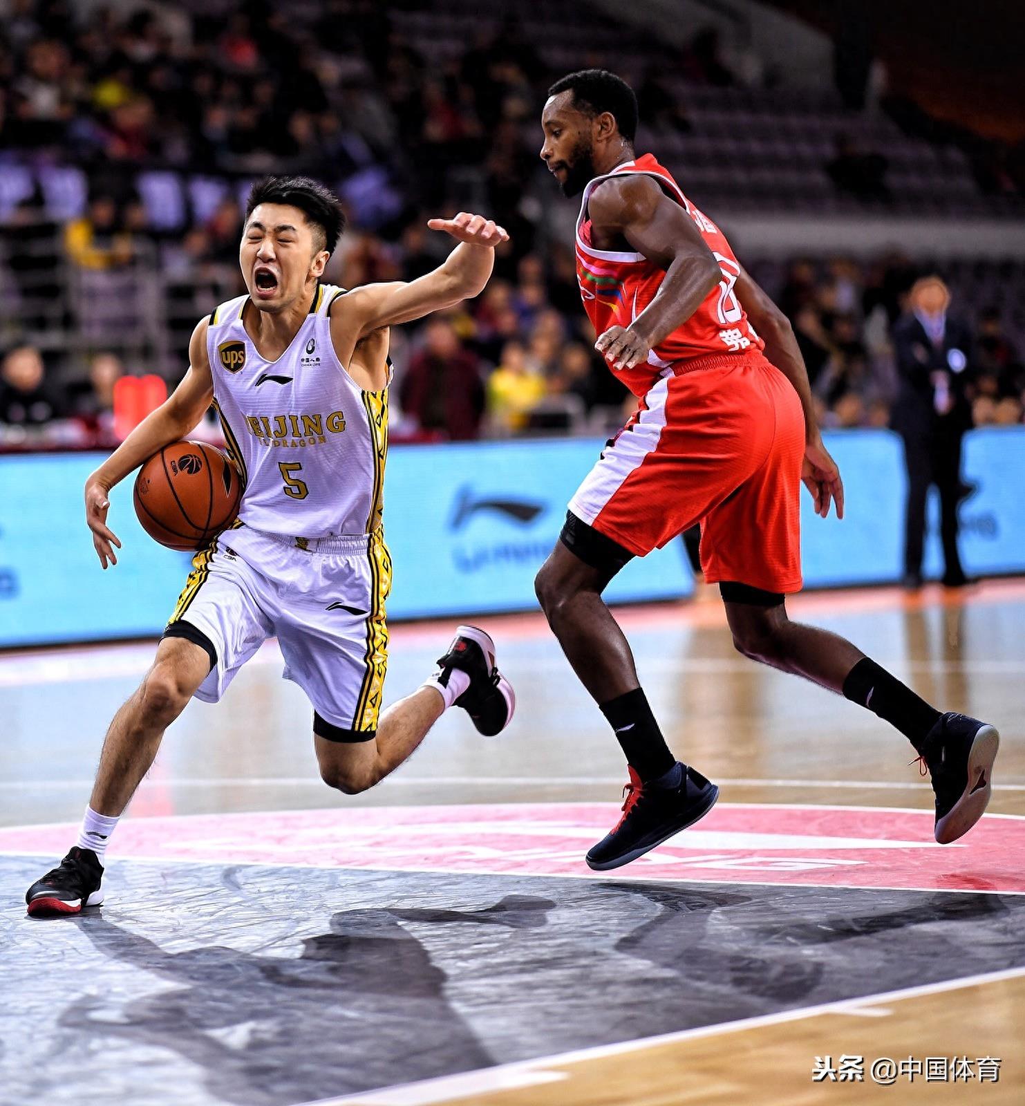 18/19赛季CBA常规赛第八轮 一分绝杀广州北控获主场首胜