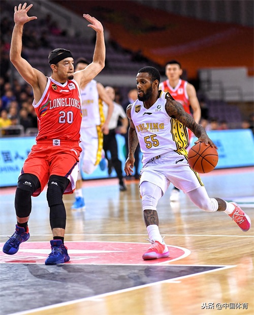 18/19赛季CBA常规赛第八轮 一分绝杀广州北控获主场首胜