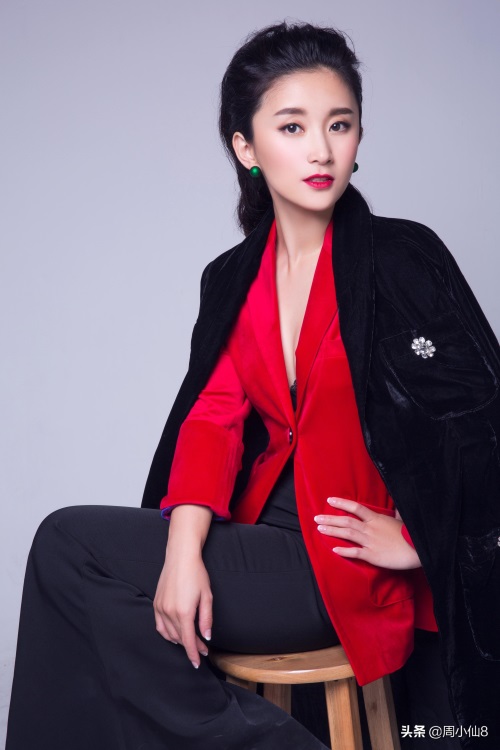 赵秦，娱乐圈影视女演员，是一位优秀的女明星