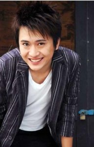 ​杨帆，《越战越勇》