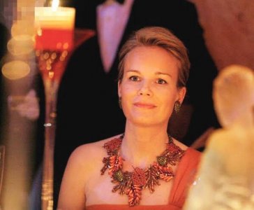 ​玛蒂尔德王后，唯一一个比利时本土王后，与国王相差26岁