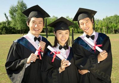 ​大学生应考到手的5本证书，其中这3本最重要，没有大学四年白上了