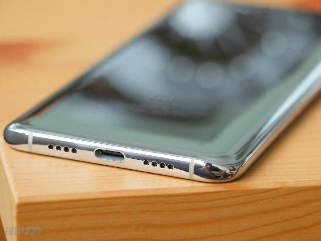 这做工价值10万!小米6 亮银探索版图赏