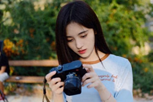 图集:分享鞠婧祎高清壁纸,赶紧收藏吧