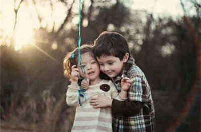 ​2025年情人节文案 2025情人节动人文案(98句)