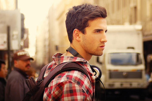 简短美好的除夕祝福语(精选95句)