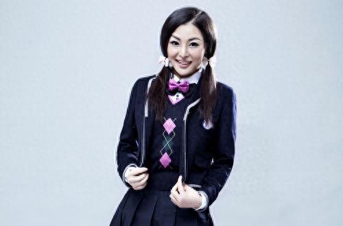 吴婷小家碧玉,温婉可人,同时也是一名极其敬业的演员