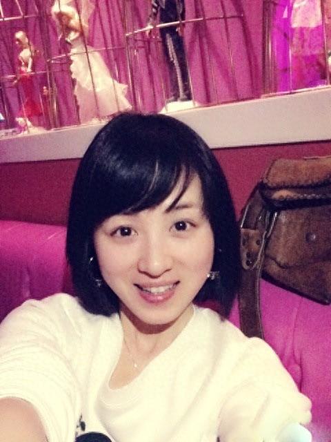 吴婷小家碧玉,温婉可人,同时也是一名极其敬业的演员