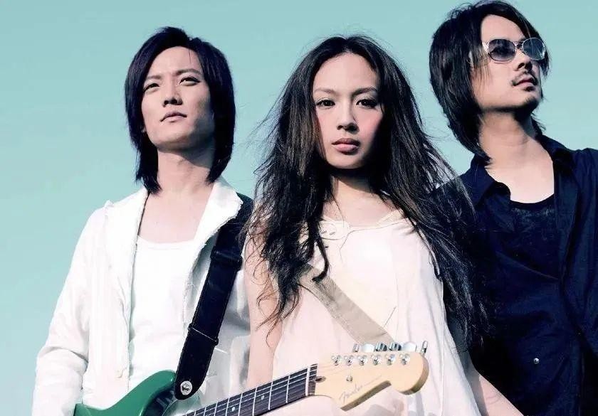 动力火车组合资料简历_曾经的组合有哪些