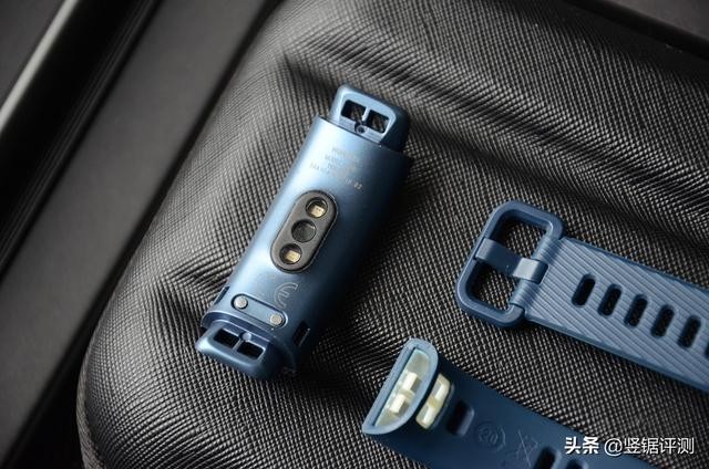 华为手环3的功能介绍(华为手环3Pro评测内置独立GPS)(7)