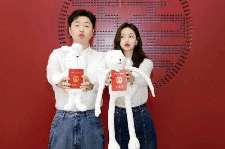 杜海涛的爸爸(杜海涛沈梦辰结婚相恋9年都不想结婚)