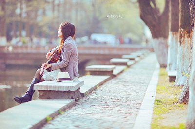 ​情人节快乐的祝福语短句情人节快乐快乐情人节(82句)