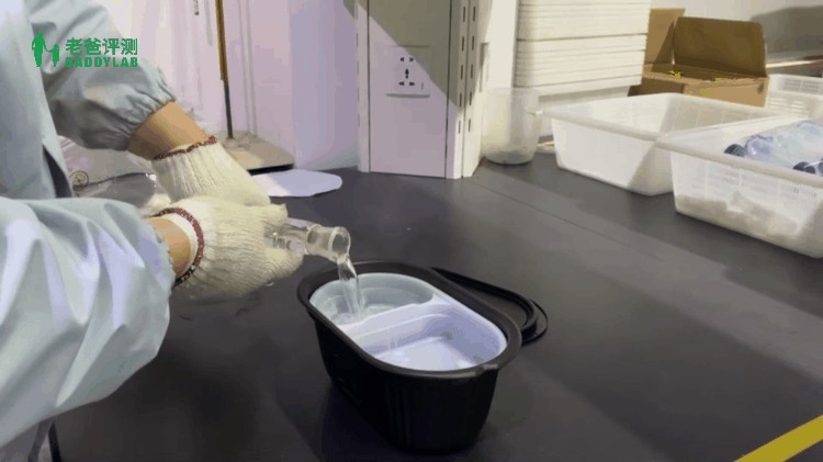 自嗨锅米饭需要加热多久(自嗨锅米饭是真的米吗)