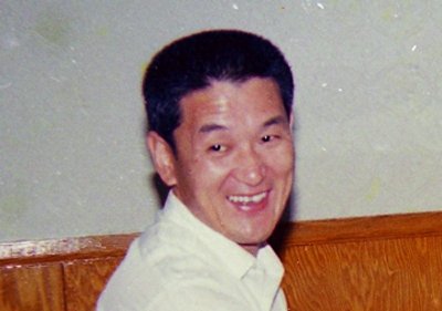 ​他曾是烟台青岛市委书记 竟被两个女人迷倒拉下水