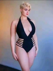 ​“澳洲大码女神”斯蒂芬妮：体重不是枷锁，自信才是王炸！