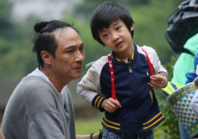 ​费曼成中二少年！给周杰伦发私信被拒收，遭吴镇宇吐槽胖到没脖子