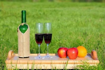 ​饺子搭配葡萄酒(饺子配红酒后面怎么说)