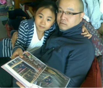 ​王菲前夫窦唯：两次离婚最对不起女儿，两份嫁妆背后是深沉的父爱