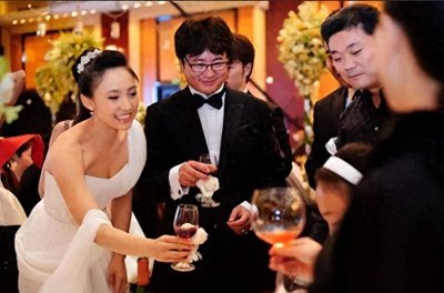 ​27岁结婚，29岁被丈夫刺死，演员白静的一生证明：做人不能太贪心