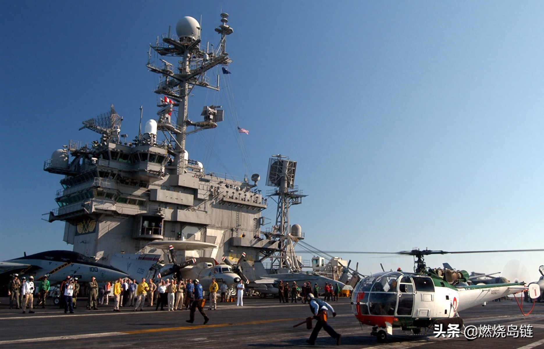 世界常规动力航母的巅峰——已经退役的美国“小鹰”级航空母舰