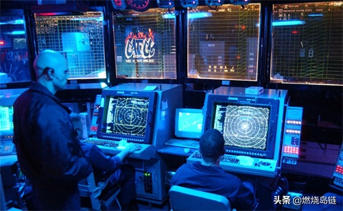 世界常规动力航母的巅峰——已经退役的美国“小鹰”级航空母舰