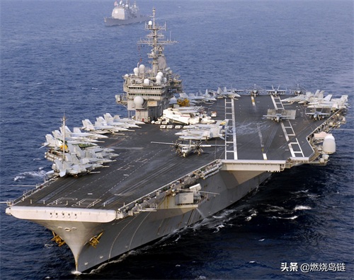 世界常规动力航母的巅峰——已经退役的美国“小鹰”级航空母舰