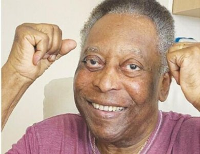 ​80岁“球王”贝利再次转入ICU 刚做完肿瘤手术