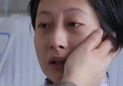 ​15年上海26岁女博士患癌，执意放弃生命生下孩子， 丈夫却再娶