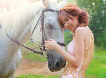 女生qq网名，最新好听的女生qq昵称