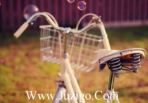 生日蛋糕祝福语搞笑 生日蛋糕文字搞笑(精选27句)