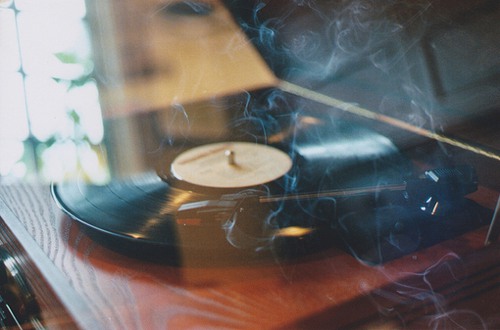 英语元旦祝福语资料 元旦英语手抄报资料(22句)