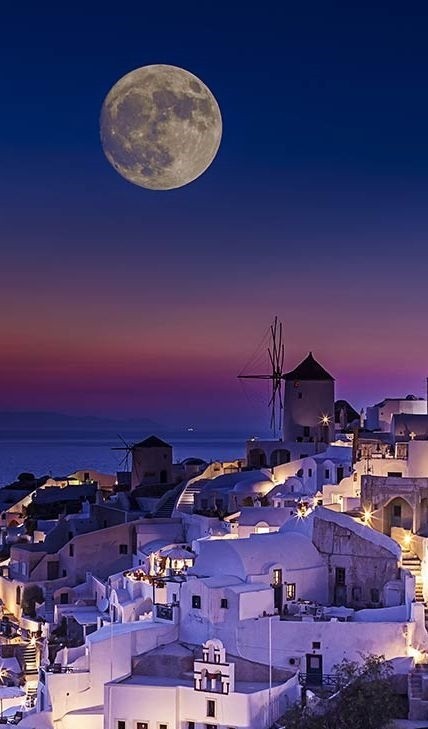 世界各地的月亮美图,祝您中秋佳节快乐!