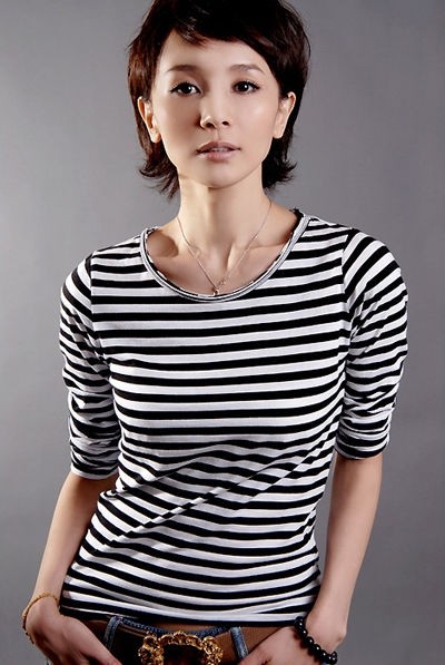 心机婊颂芝,刘钇彤戏里戏外两不同,多才多艺引赞誉