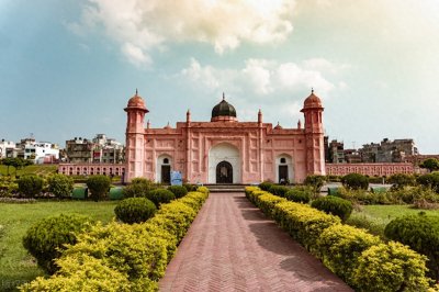 ​孟加拉国首都达卡的高楼多吗？