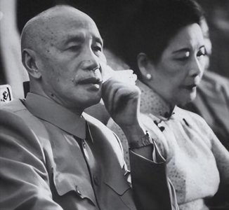 ​老蒋在辽沈和淮海重用“三才将”：庸才是杜聿明，蠢才和奴才是谁