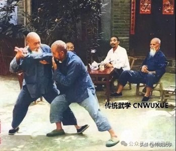 ​练功基本功的原则（站桩、身法、步法）