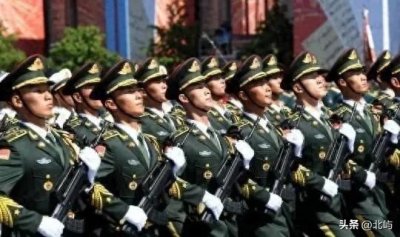 ​国外军人能随便纹身，为什么中国军人，却严格禁止纹身？