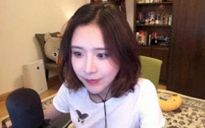 ​主播陈一发儿经历复出再被封，网络直播行业要深度反思、严格审视