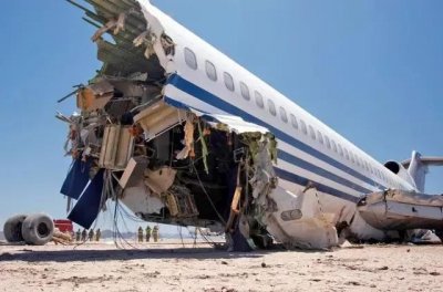 ​飞机是最安全的交通工具是谎言？