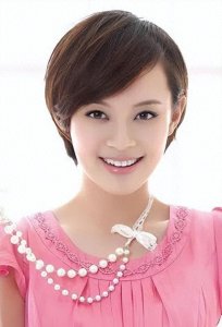 ​41岁孙俪新发型引爆网络，逆龄魅力让20岁羡慕