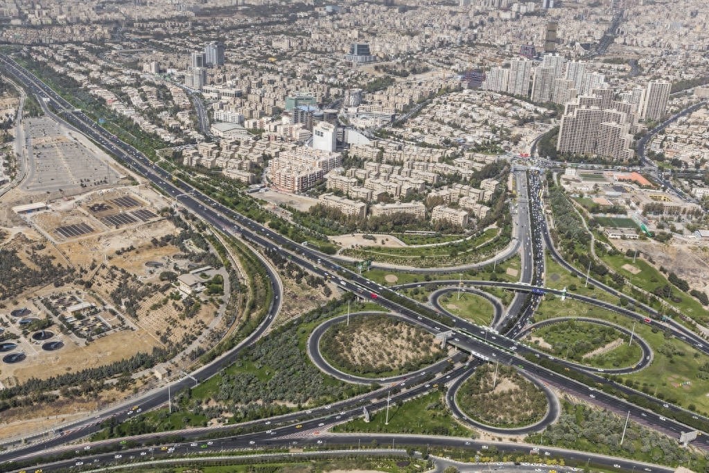 德黑兰（Teheran）（伊朗）