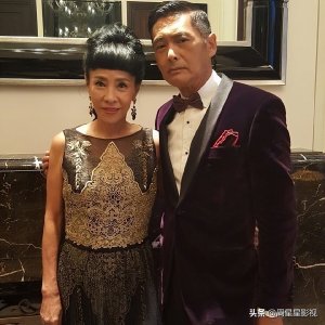 ​周润发67岁生日身家56亿：我有身份证，为什么不能坐地铁？