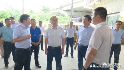 ​黎建军到部分镇调研农业产业发展、工业经济发展等工作