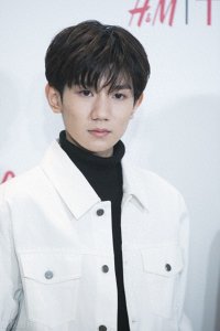 ​重庆走出去的四位男星