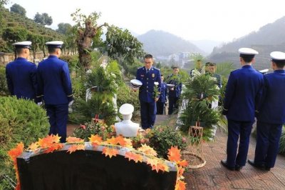 ​田思嘉烈士牺牲七周年缅怀悼念活动举行