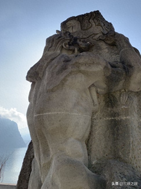 灵山十巫是古代中国巫文化的群体代表,看看他们罕见神奇的形象吧