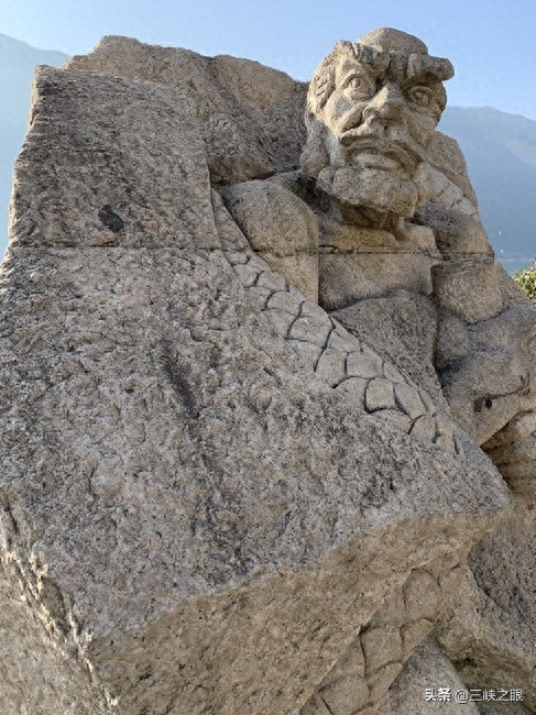 灵山十巫是古代中国巫文化的群体代表,看看他们罕见神奇的形象吧